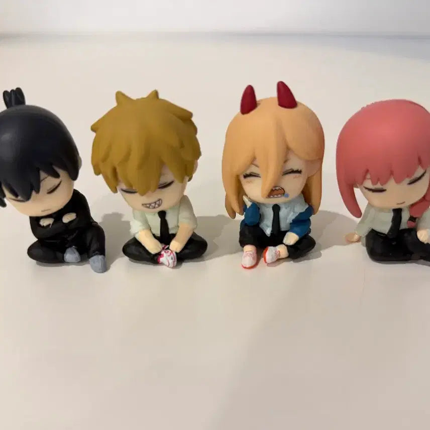 [BUNJANG] Chainsaw Man Shoulder Tap Gacha Full Set (Unsealed) / 체인소맨 어깨쿵 가챠 풀세트 ( 개봉 )