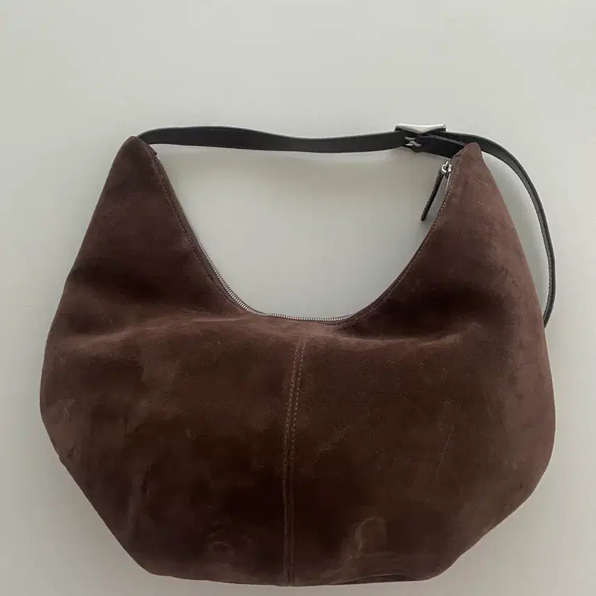 [BUNJANG] Atelier de Lumen Suede Hobo Bag Brown Shoulder Bag / 아뜰리에 드 루멘 스웨이드 호보백 브라운 숄더