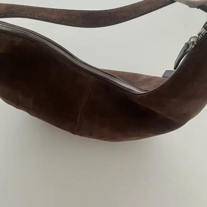 [BUNJANG] Atelier de Lumen Suede Hobo Bag Brown Shoulder Bag / 아뜰리에 드 루멘 스웨이드 호보백 브라운 숄더