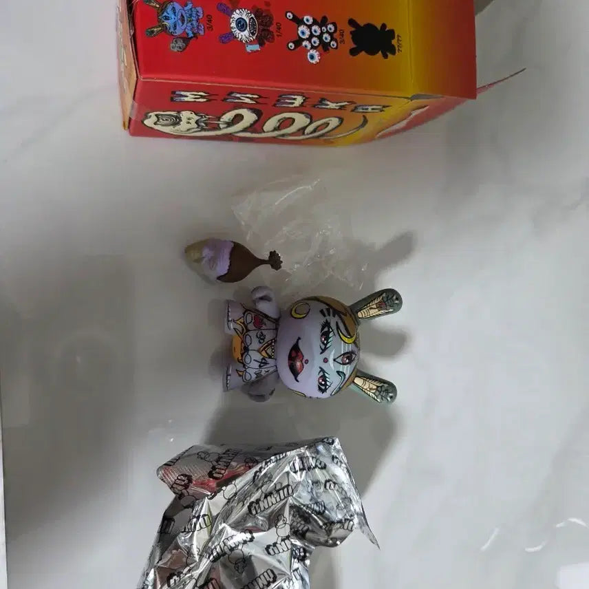 [BUNJANG] Mishka Dunny Vodou Priest Bearbrick 100% / 미시카 더니 dunny 부두술사 팝니다 