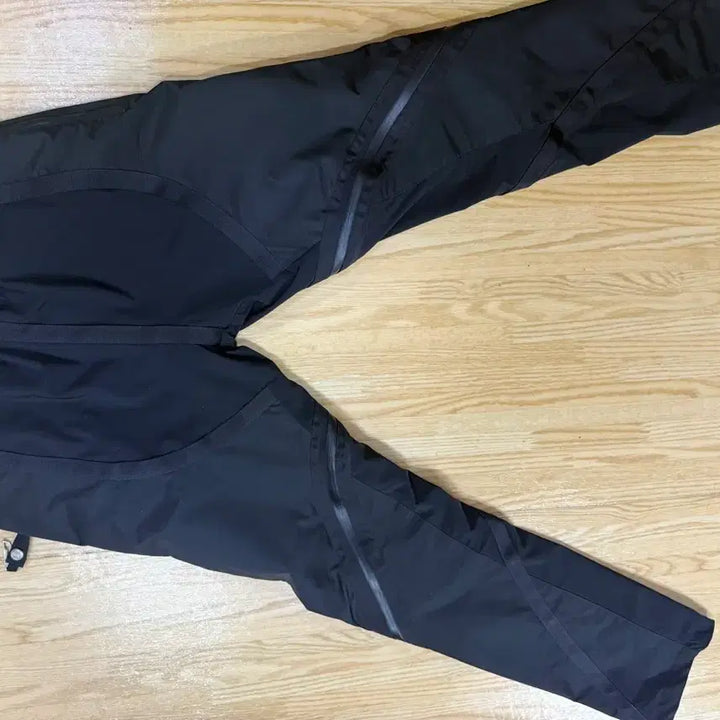 [BUNJANG] Undermycar Legion01 Twist Zipper Line Taping Pants / 2사이즈 언더마이카 리전01 트위스트 지퍼 라인 테이핑 팬츠