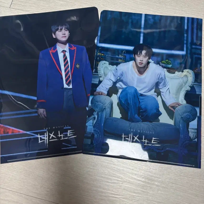 [BUNJANG] Death Note L Holder Kim Sung Cheol + Kyuhyun / 데스노트 엘홀더(김성철+규현)