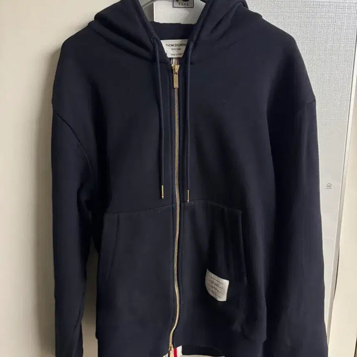 [BUNJANG] Thom Browne Back Stripe Zip-Up Hoodie (Size 4) / 톰브라운 백삼선 후드집업 (4사이즈)