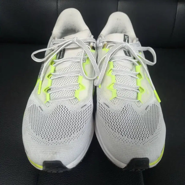 [BUNJANG] Nike Air Zoom Pegasus 41 White Black Volt Running Shoes / 나이키 에어줌 페가수스41 화이트 블랙 볼트