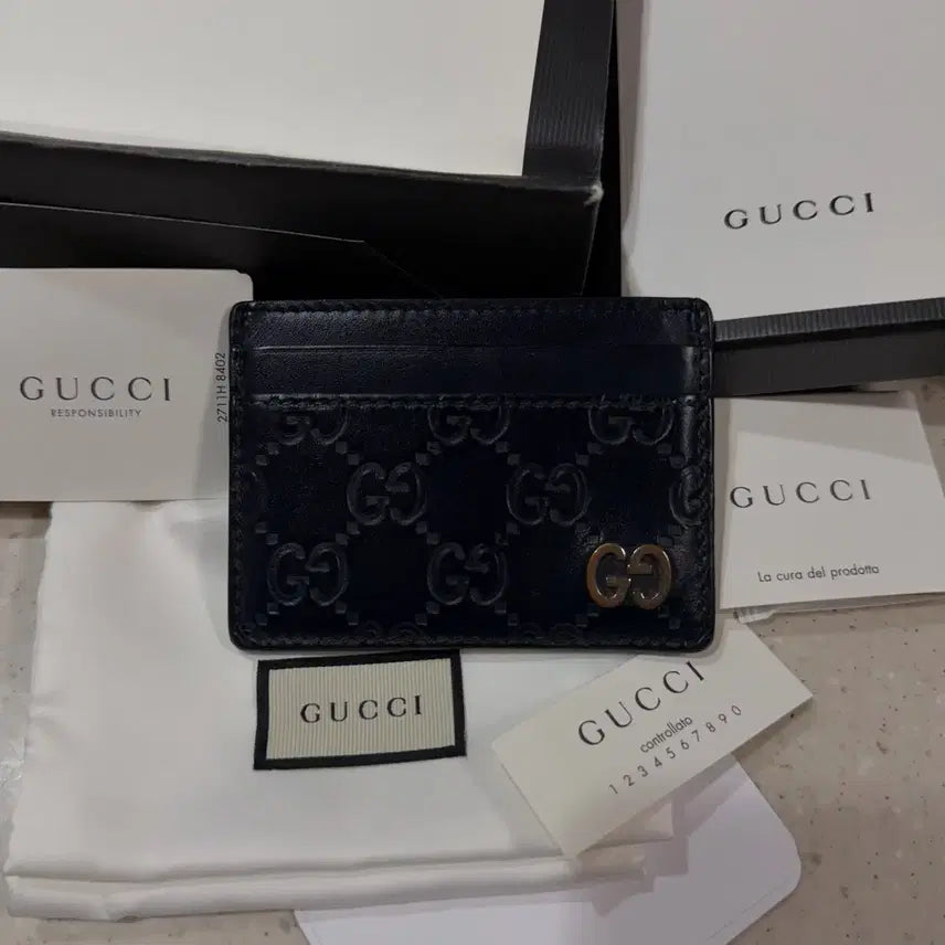 [BUNJANG] Gucci Signature Card Holder / [풀구성] 구찌 시그니처 카드지갑 (정품)