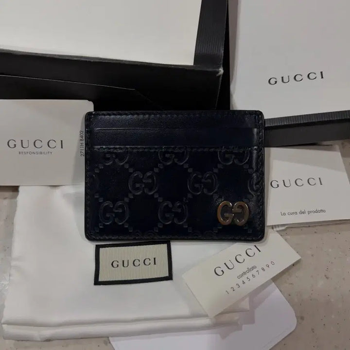 [BUNJANG] Gucci Signature Card Holder / [풀구성] 구찌 시그니처 카드지갑 (정품)