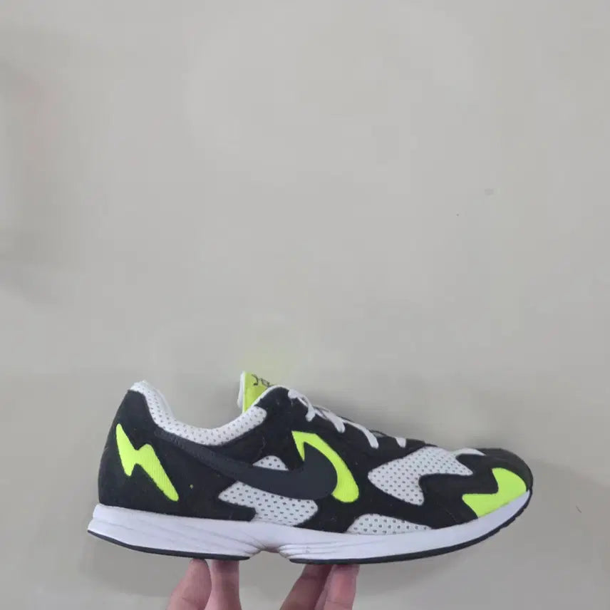 [BUNJANG] Nike Air Streak Lite Black White Volt - Discontinued Model / [295] 나이키 에어스트릭라이트 블랙화이트볼트ㅡ단종매물,최저가