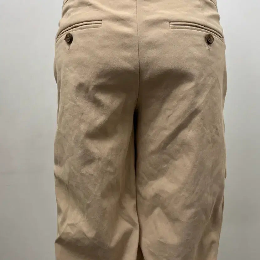 [BUNJANG] Theory Beige Shorts Size 2 / 띠어리 베이지색 반바지 사이즈2