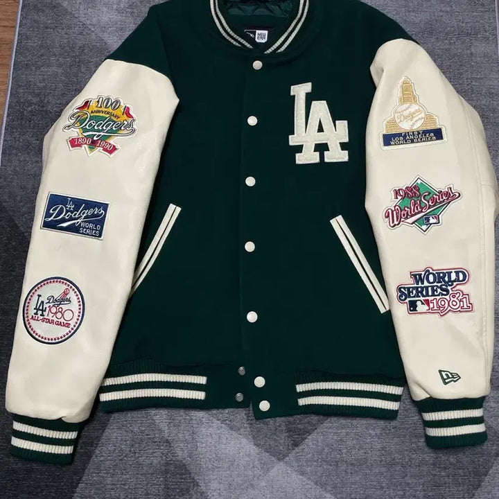 [BUNJANG] New Era LA Dodgers Baseball Stadium Jacket / 뉴에라 LA 다저스 야구 점퍼 스타디움 자켓