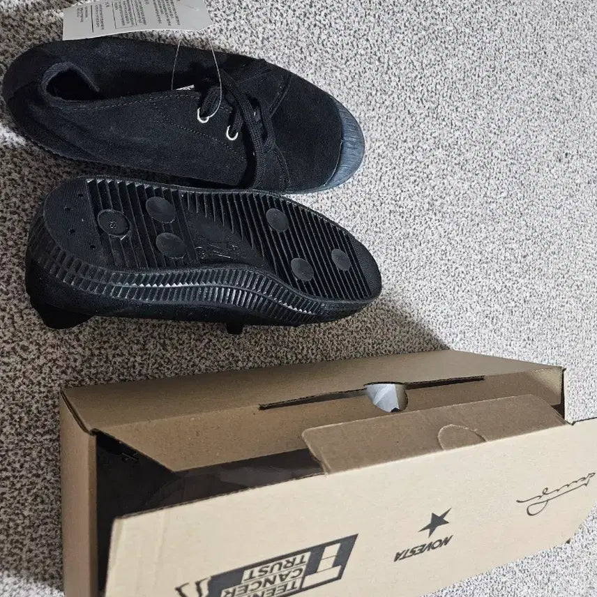 [BUNJANG] Novexta Noel Gallagher Lonestar Collaboration Sneakers / (새상품/250) 노베스타 노엘 갤러거 론스타 콜라보