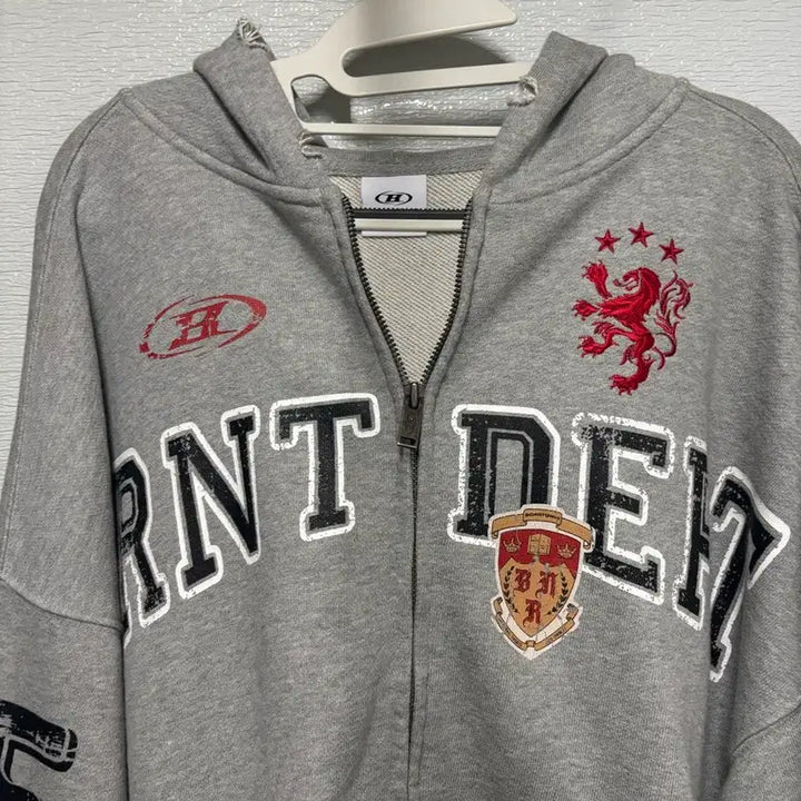 [BUNJANG] Born to Win Hoodie Zip-up Size 1 / 본투윈 후드집업 1사이즈