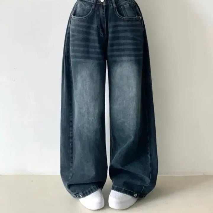 [BUNJANG] Abley Vintage Wash Side Pintuck Long Wide Jeans / 에이블리 빈티지 워싱 사이드 핀턱 롱와이드 청바지