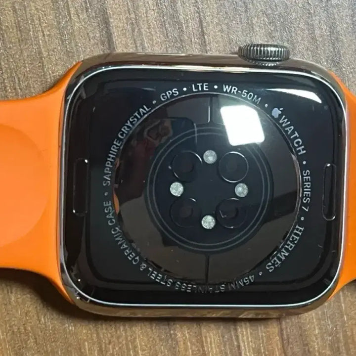 [BUNJANG] Apple Watch Hermes Series 7 45mm Gold Leather Deployment Strap / 애플워치 에르메스 Series 7 45mm / 골드 가죽 스트랩 디플로이