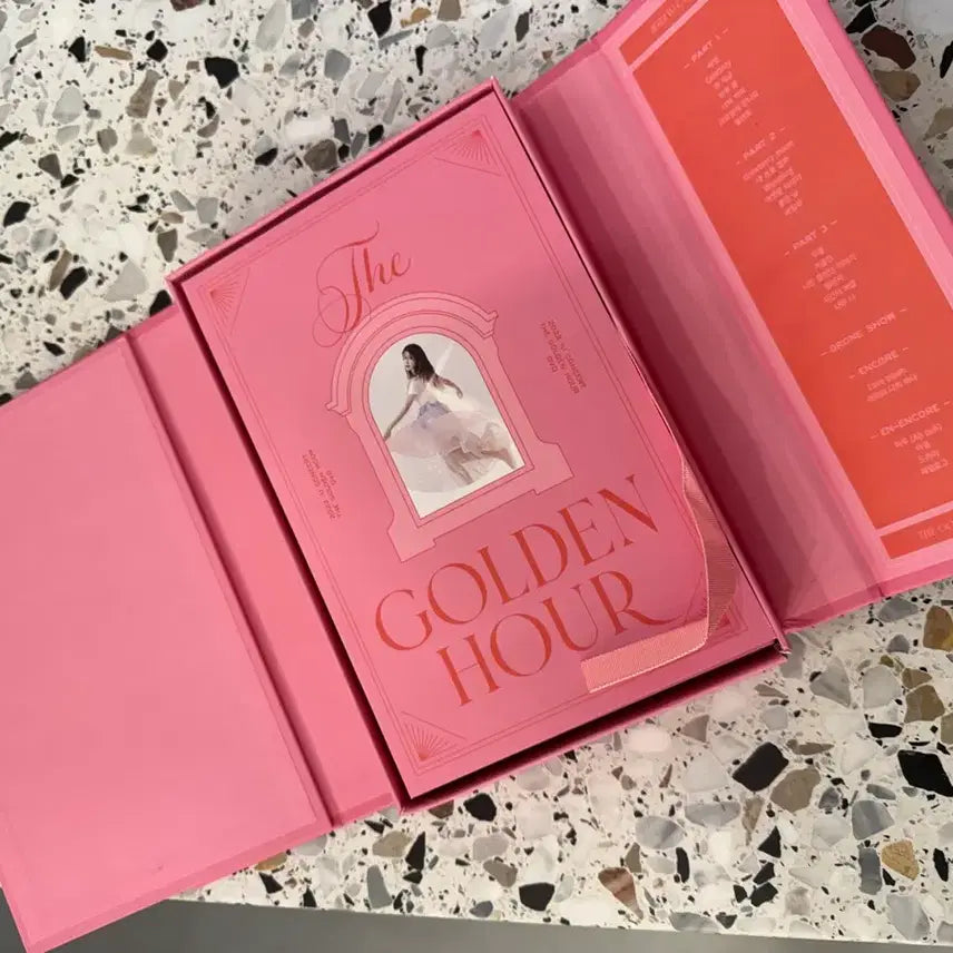 [BUNJANG] IU Golden Hour DVD / 아이유 골든아워 dvd