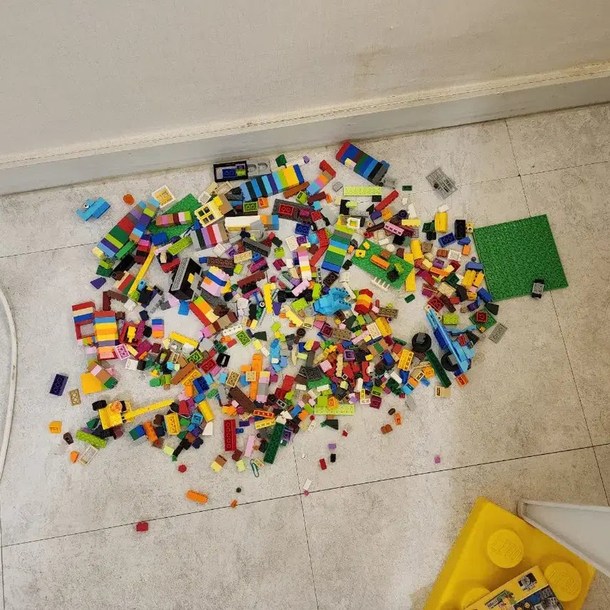 [BUNJANG] LEGO Classic Large Creative Brick Box 10698 / 레고 클래식 라지 조립 박스 10698.  윷놀이