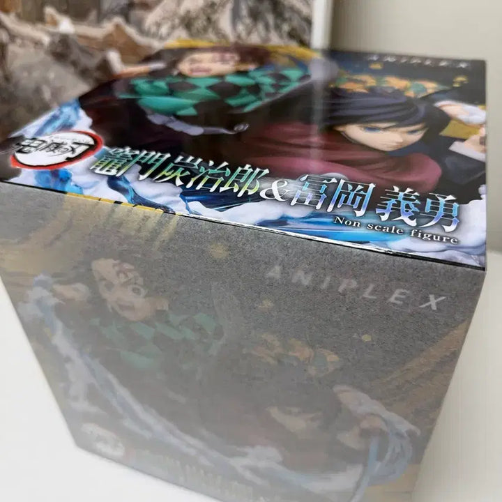 [BUNJANG] Aniplex Demon Slayer Giyu &amp; Tanjiro Bust Figure (A Prize) - Sealed / 귀멸의칼날 애니플렉스 기유 탄지로 피규어 흉상 a상 미개봉 무한성