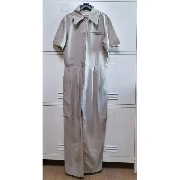 [BUNJANG] Double Standard Detachable Collar Jumpsuit - Beige / 더블스탠다드 점프수트(카라탈부착) - 베이지