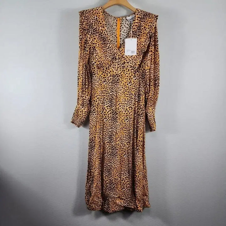 [BUNJANG] Ganni Leopard Print 100% Silk Summer Dress / 택달린새옷 간니 레오파드 견100% 여름 원피스 70만원대