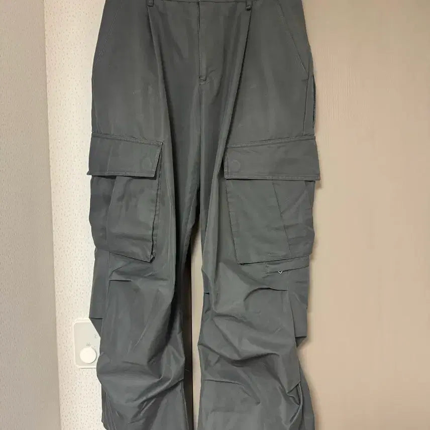 [BUNJANG] YIYAE Cargo Pants Charcoal M / [M] YIYAE 카고 팬츠 차콜
