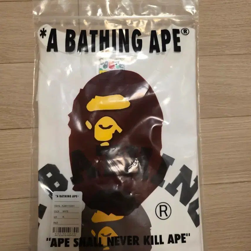[BUNJANG] BAPE Short Sleeve T-Shirt XL Black White / 베이프 반팔 티셔츠  블랙x품절 화이트xl