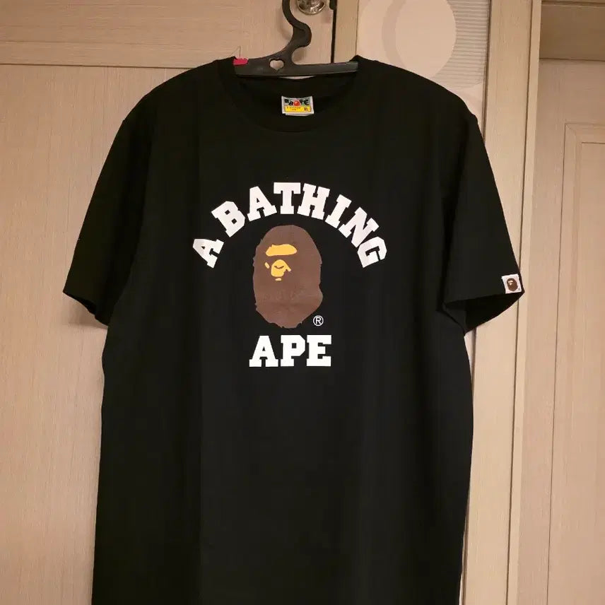 [BUNJANG] BAPE Short Sleeve T-Shirt XL Black White / 베이프 반팔 티셔츠  블랙x품절 화이트xl