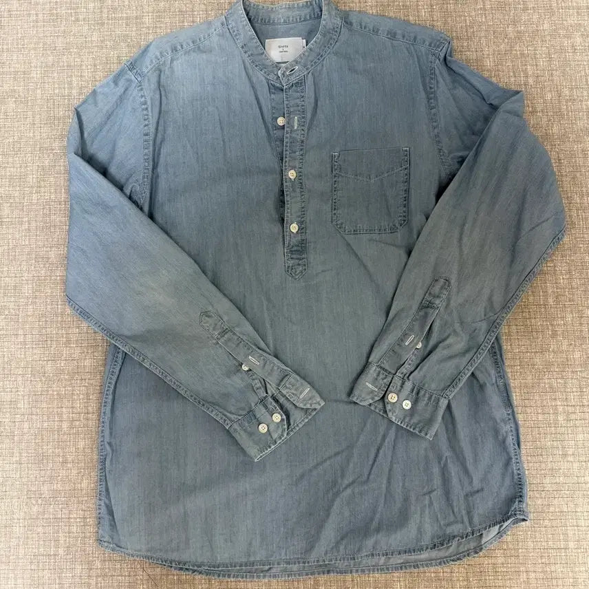 [BUNJANG] SERIES Henry Neck Denim Half Shirt Size 100 / 시리즈 헨리넥 데님 하프 셔츠 100사이즈 팝니다