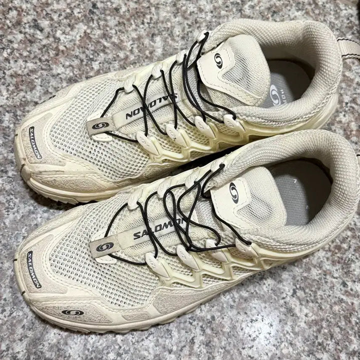 [BUNJANG] Salomon ACS+ Vanilla Shoes / 살로몬 에이씨에스 플러스 바닐라