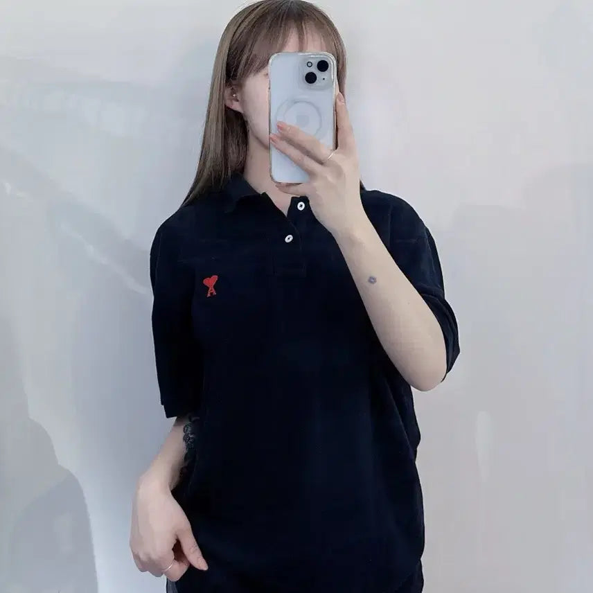 [SOLD OUT] 아미 스몰하트 반팔 카라티