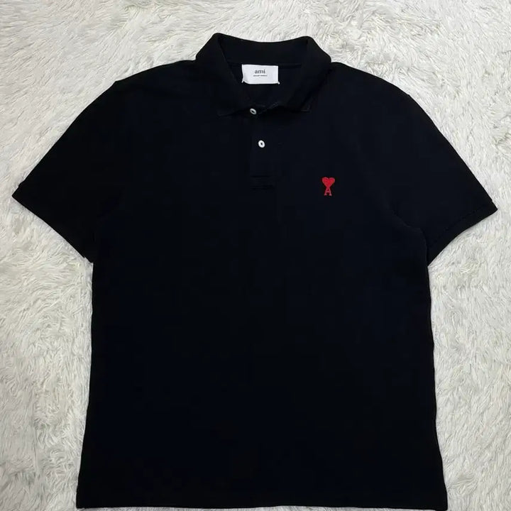 [SOLD OUT] 아미 스몰하트 반팔 카라티