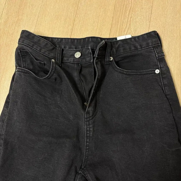 [BUNJANG] Black Straight Leg Denim Pants / 흑청바지 청바지 블랙 긴바지 일자 데님 팬츠