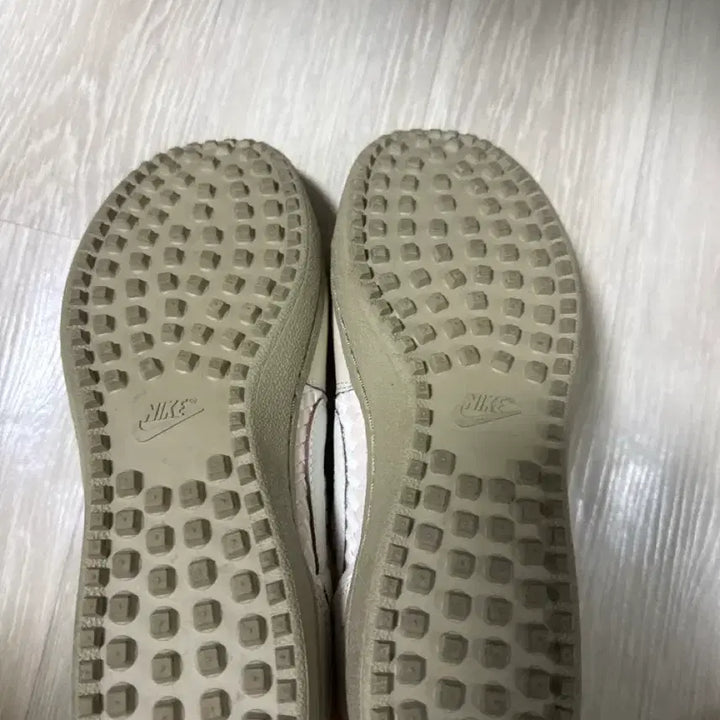 [BUNJANG] Nike Shoes 255mm / 나이키 신발 255mm