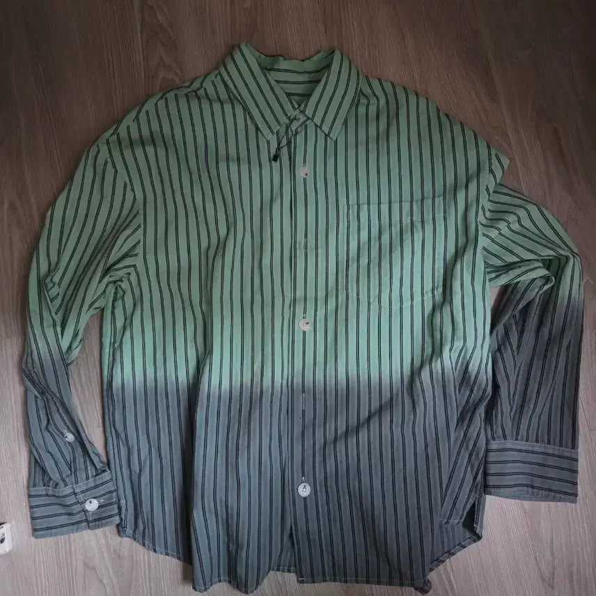 [BUNJANG] System Homme Striped Gradation Oversized Shirt / 시스템옴므 정품 스트라이프 민트 그라데이션 오버핏 100사이즈