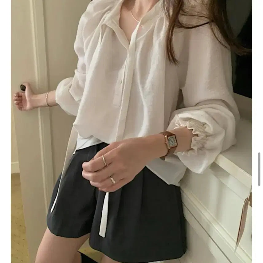 [BUNJANG] Summer Bow Tie Blouse / [새옷]여름블라우스 여름긴팔 살안타 타이블라우스 리본블라우스 하객룩