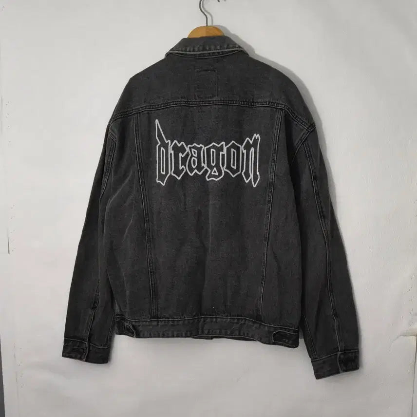 [BUNJANG] Dragon 8 Black Denim Jacket / 한정판정품!드래곤 8 블랙데님 자켓100,105