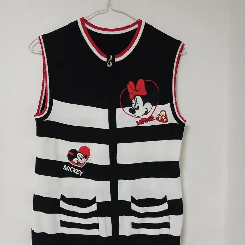 [BUNJANG] Mickey Mouse &amp; Minnie Mouse Striped Vest (Size 95) / 미키마우스 미니마우스 스트라이프 조끼 95