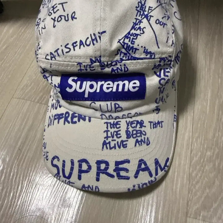 [BUNJANG] Supreme Gonz Poems Camp Cap White SS23 / 슈프림 곤즈 포엠 캠프캡 화이트 23SS 판매합니다(새상품)