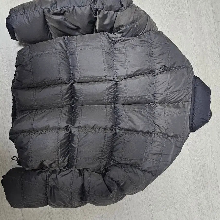 [BUNJANG] Polytru Patched Zipdown Puffer Padding / (2)폴리테루 패치드 집다운 푸퍼 패딩