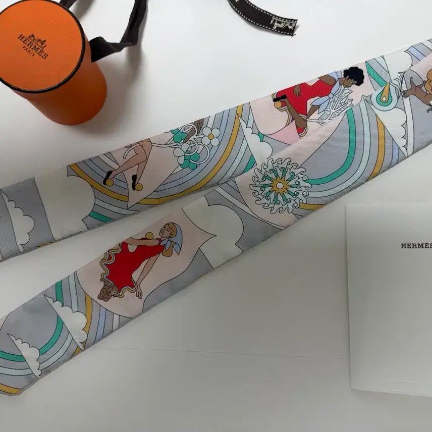 [BUNJANG] Hermès Carres Volants Twilly Scarf / 에르메스 까레 볼란트 트윌리 스카프 Carres Volants twill