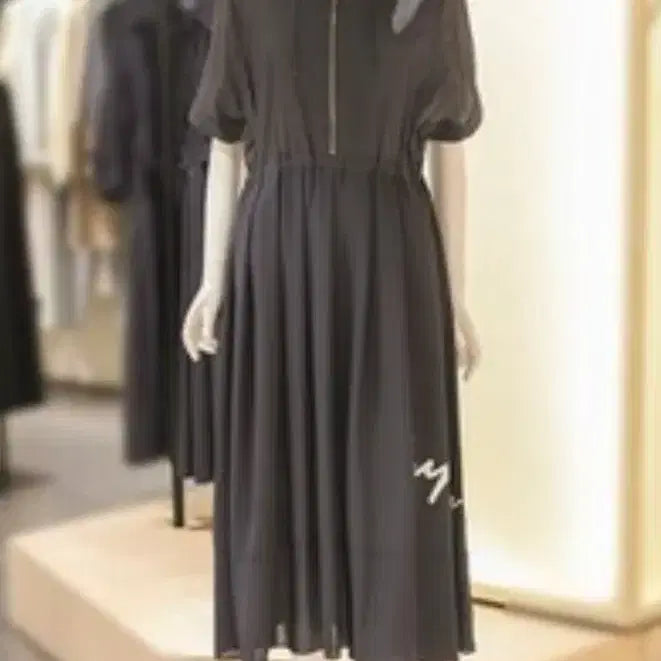 [BUNJANG] Nice Clab Color-Block Anorak Long Dress / 나이스클랍 아노락 배색 롱 원피스