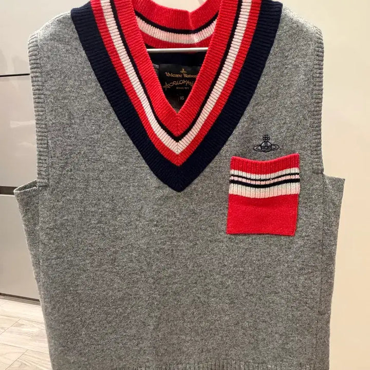 [BUNJANG] Vivienne Westwood Knit Vest XS / 비비안웨스트우드 니트 베스트 정품