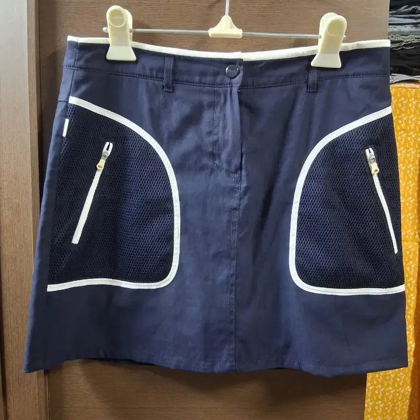 [BUNJANG] Hazzys Mesh Pocket Skirt (Size 27-28) / 헤지스 메쉬 포켓 스커트(27~28)