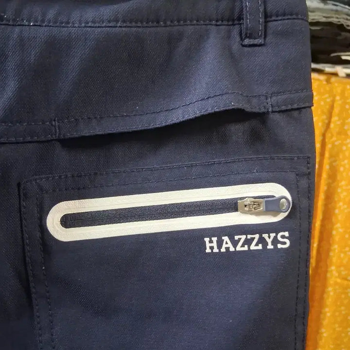 [BUNJANG] Hazzys Mesh Pocket Skirt (Size 27-28) / 헤지스 메쉬 포켓 스커트(27~28)