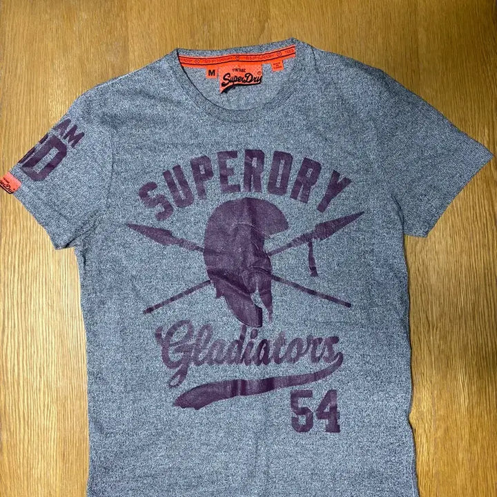 [BUNJANG] Superdry Gladiator T-Shirt Size M / 슈퍼드라이 글래디에이터 반팔티 M