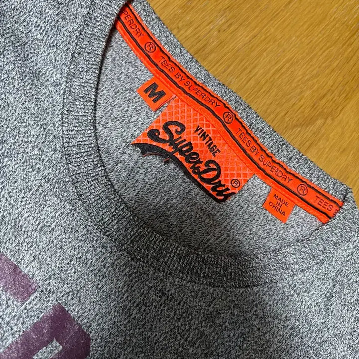 [BUNJANG] Superdry Gladiator T-Shirt Size M / 슈퍼드라이 글래디에이터 반팔티 M