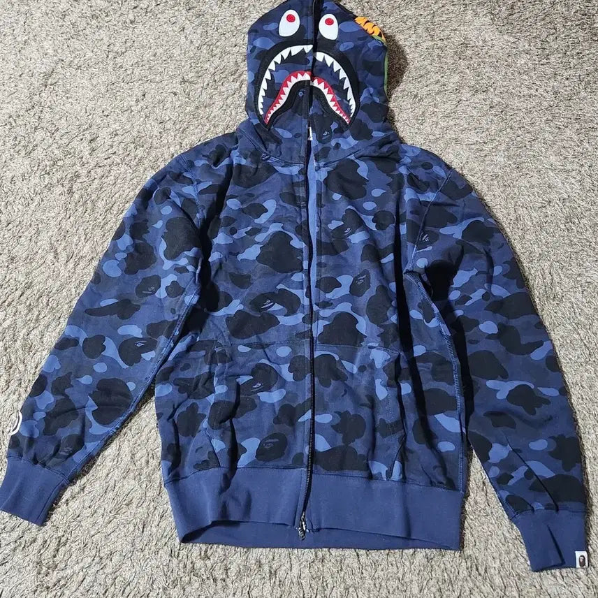 [BUNJANG] BAPE Camo Shark Full Zip Hoodie Navy / 베이프 카모 샤크 후드집업