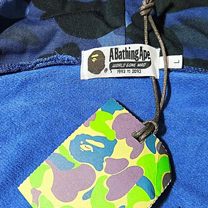 [BUNJANG] BAPE Camo Shark Full Zip Hoodie Navy / 베이프 카모 샤크 후드집업