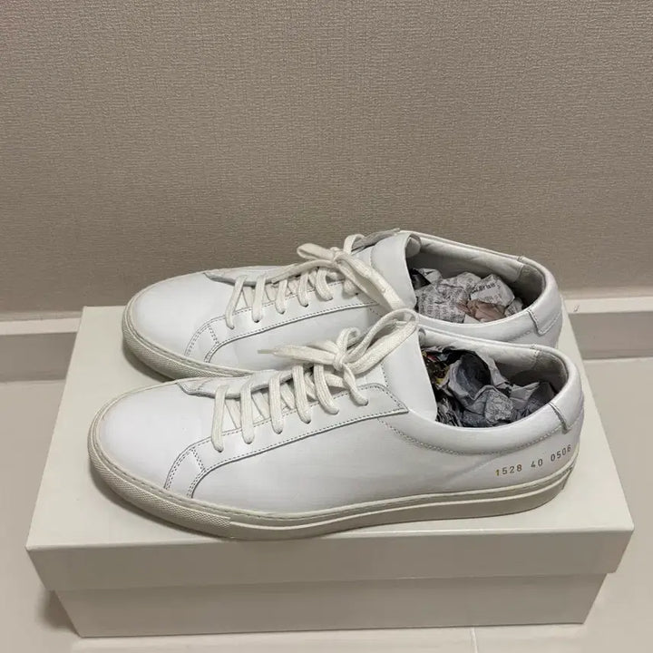 [BUNJANG] Common Projects Achilles Low White Sneakers Size 40 / (40사이즈) 커먼프로젝트 아킬레스 로우 화이트 스니커즈