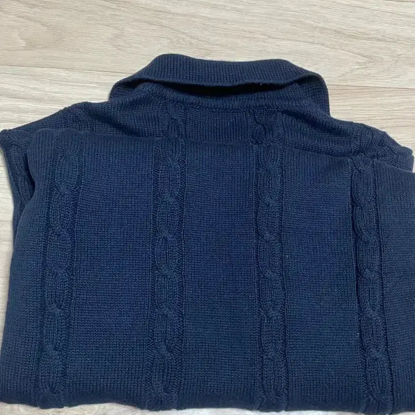 [BUNJANG] XTONZ Daffodil Cable Knit Short Sleeve Navy M / 엑스톤즈 대퍼딜 꽈배기 니트 반팔 네이비 M