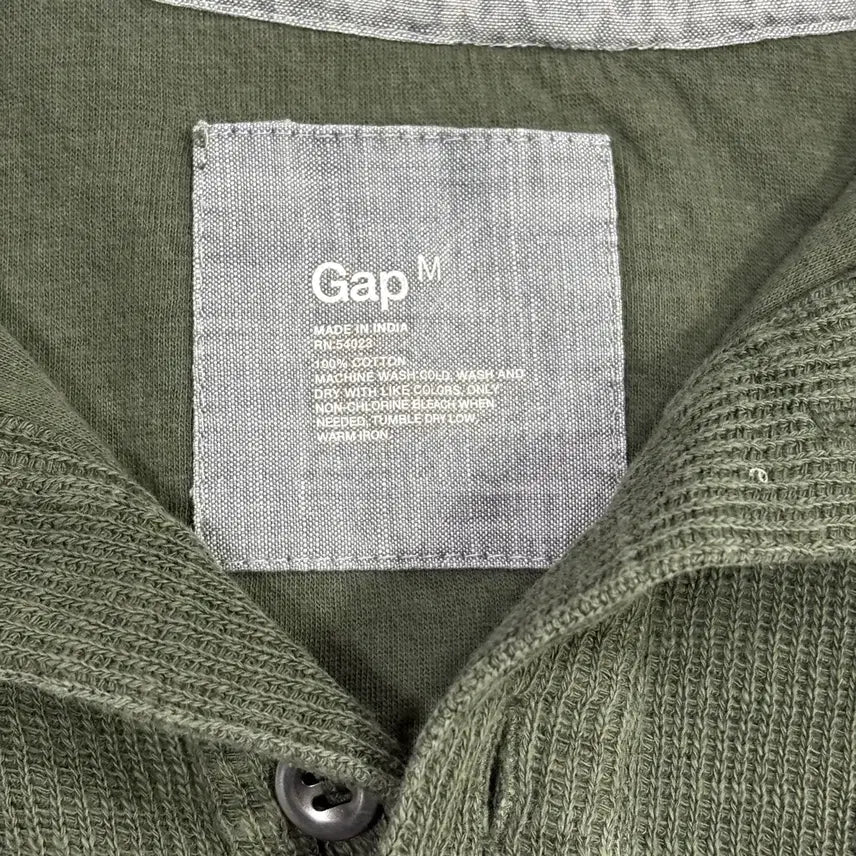 [BUNJANG] GAP Khaki Long-Sleeve T-Shirt / 갭 GAP 카키색 긴팔 티셔츠 / b4