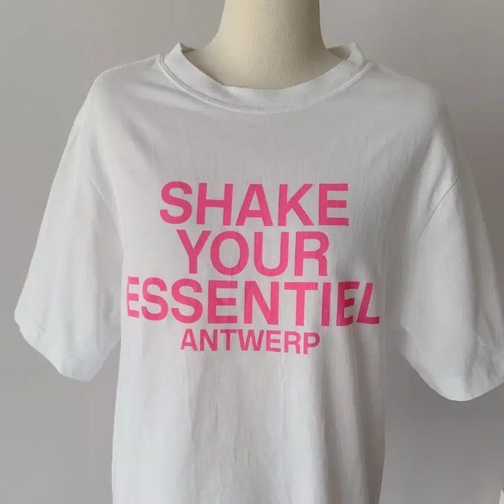 [BUNJANG] Essentiel Antwerp White T-Shirt / 에센셜 앤트워프 55 흰색 티셔츠